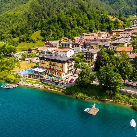 Albergo Mezzolago Luaran gambar