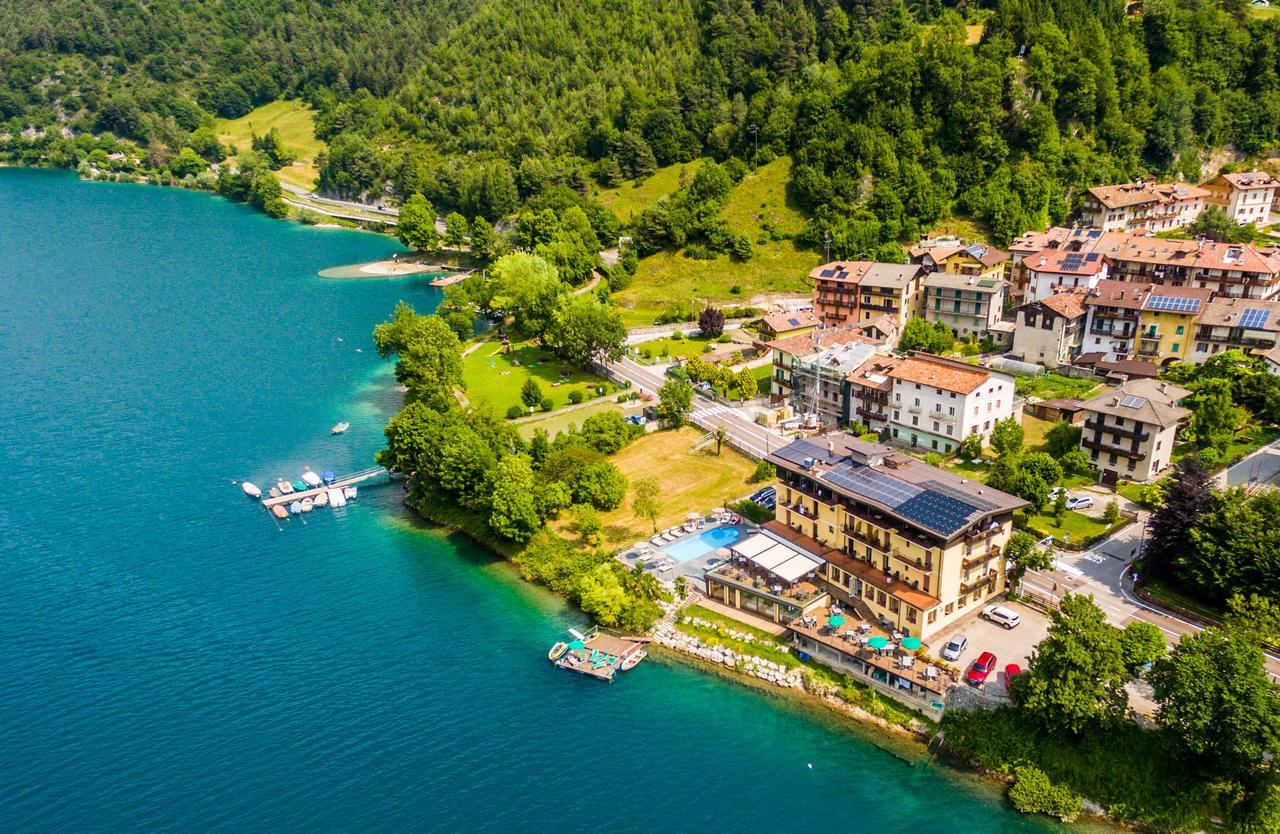 Albergo Mezzolago Luaran gambar