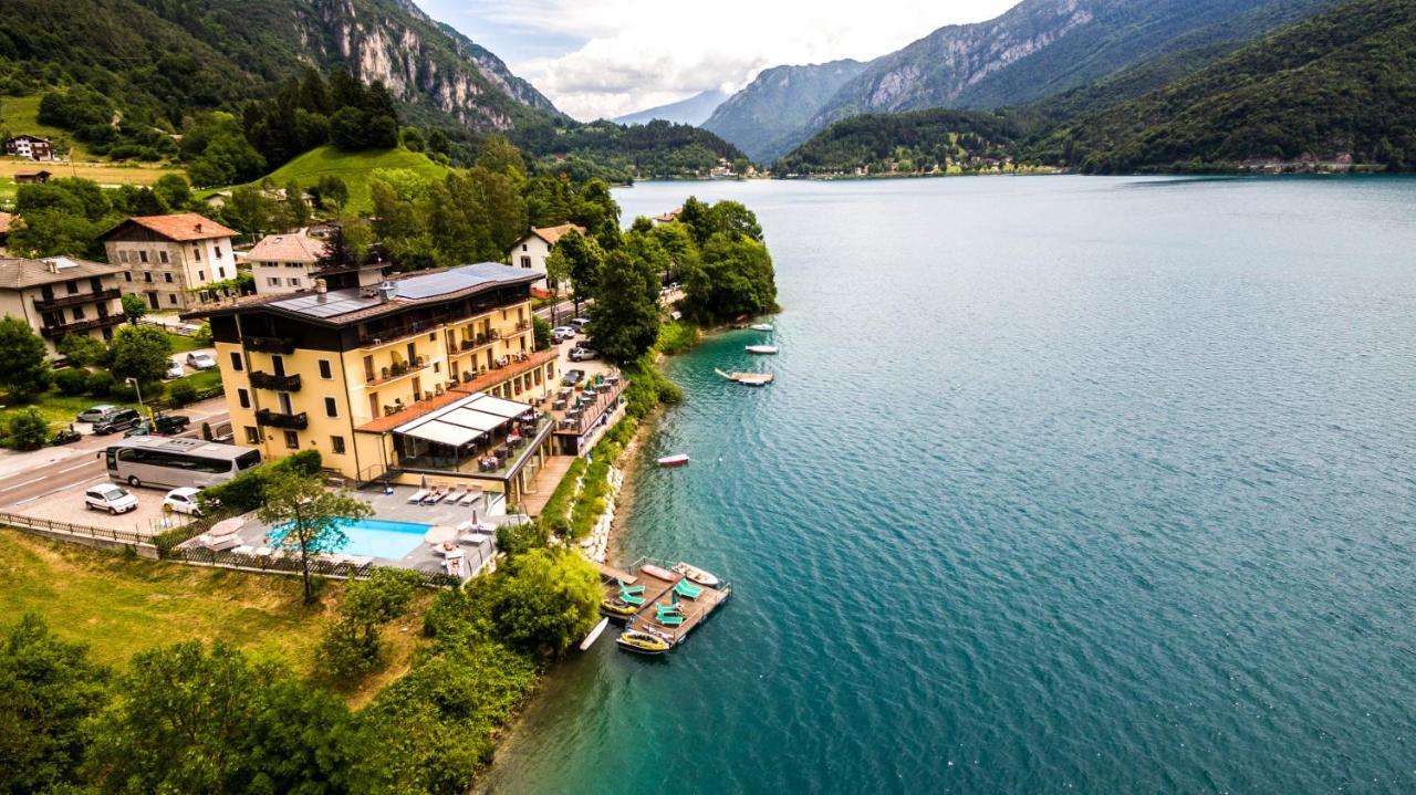 Albergo Mezzolago Luaran gambar