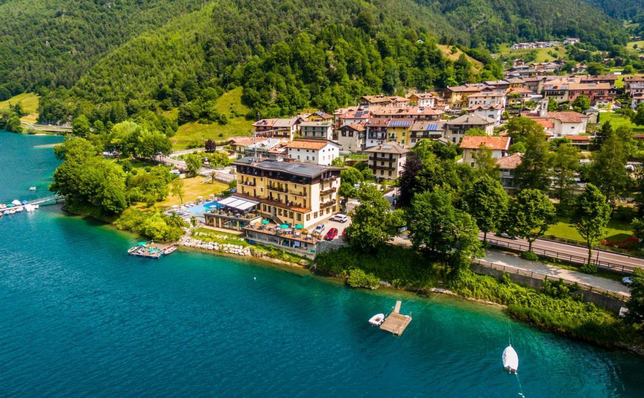 Albergo Mezzolago Luaran gambar